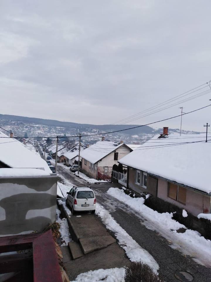 Apartman Vrdnicak Vrdnik Bagian luar foto