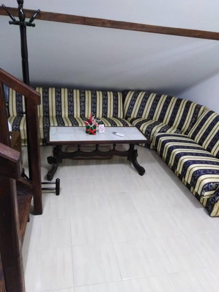 Apartman Vrdnicak Vrdnik Bagian luar foto